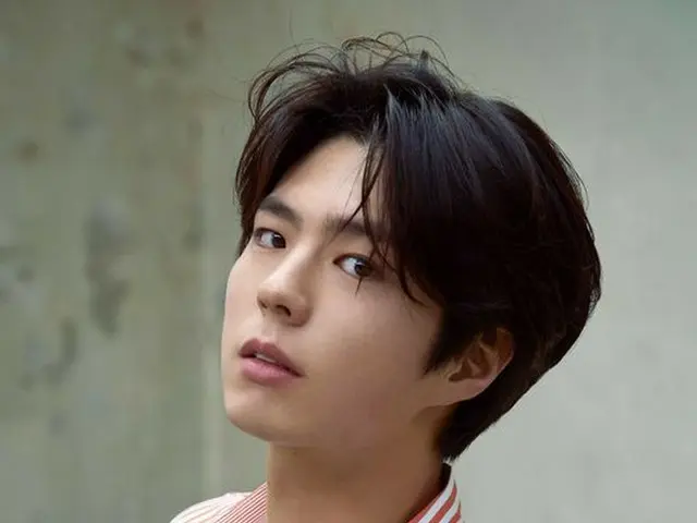 俳優パク・ボゴム、画報を公開。