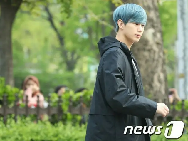 VIXX、出勤中