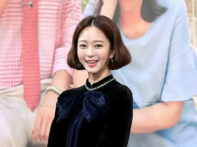医療事故の被害に遭った女優ハン・イェスル、同僚やファンの相次ぐ応援に「頑張ります」