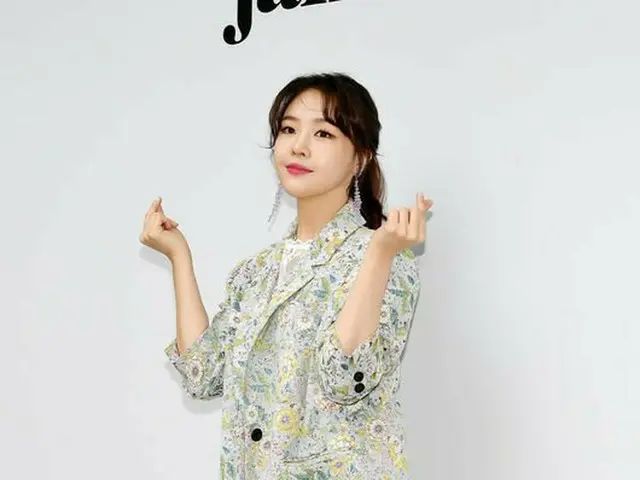 Girl’s Day ミナ、jain songのフォトコールイベントに出席