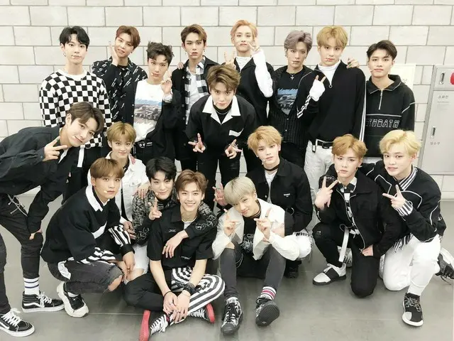 【t公式】NCT、団体写真公開。