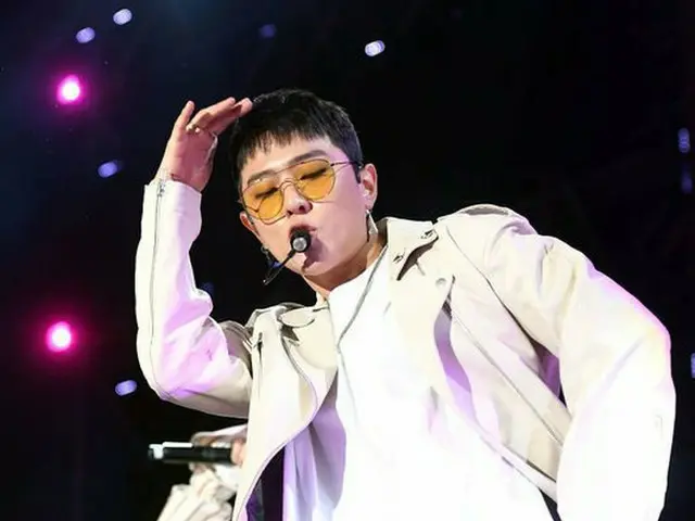iKON ドンヒョク、ゲリライベント「MILLER WONDER NIGHT」に参加