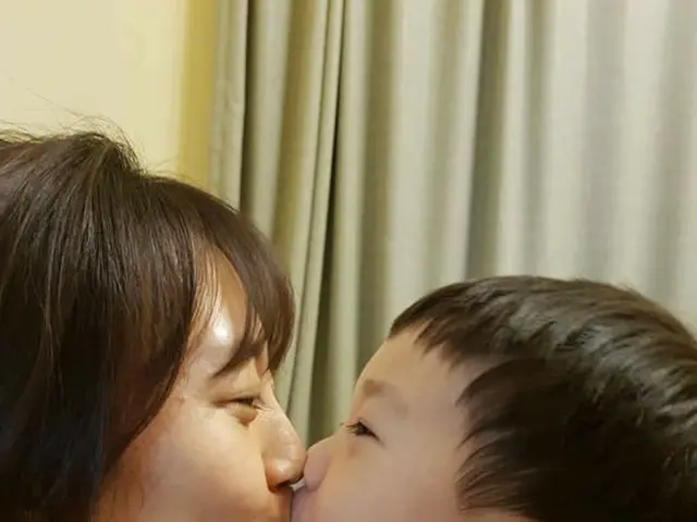 チャン・ユンジョン の夫ト・ギョンワン、妻と息子の愛情表現に嫉妬