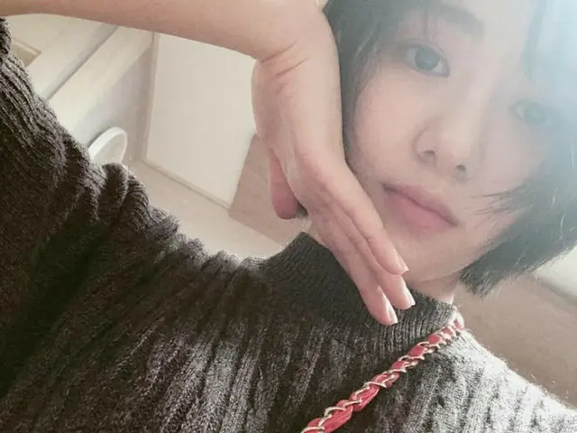 AOA ミナ、「カムバック型」のヘアスタイル
