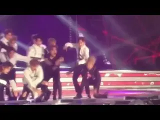 NCT、JisungとKUNが雨でスリップ事故に遭った瞬間