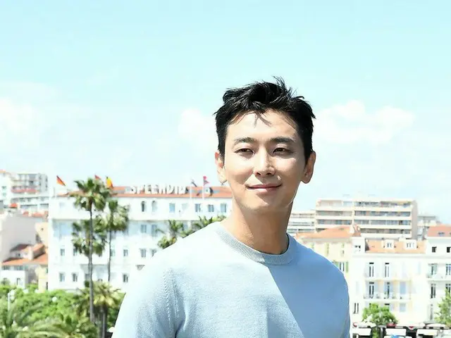 俳優チュ・ジフン、カンヌ映画祭に参加中