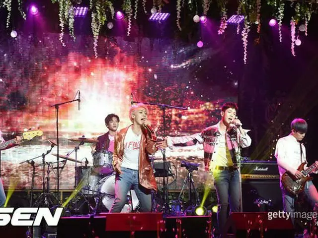 N.Flying、4thミニアルバム「HOW ARE YOU?」のリリース記念ショーケースを開催