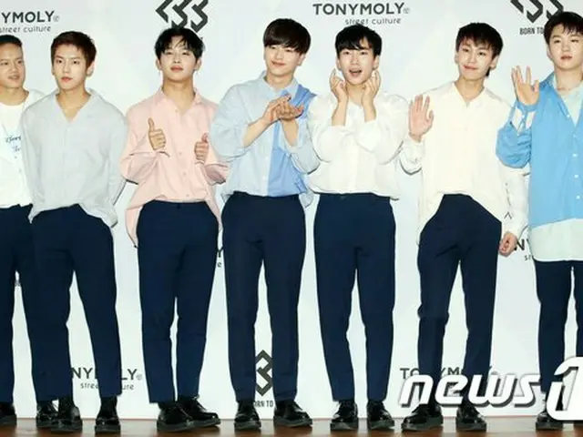 BTOB、「TONYMOLY」サイン会開催