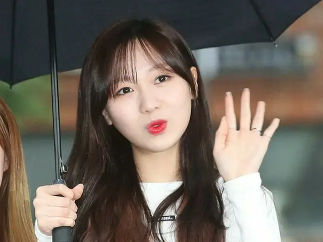 LOVELYZ、出勤中