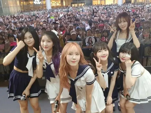 GFRIEND、東京と大阪で”2倍速ダンス”を披露。