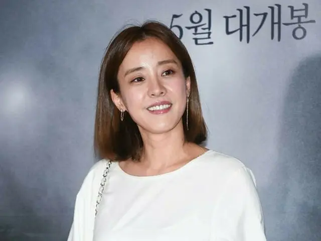 女優パク・ウネ、映画「デジャブ」のVIP試写会に出席