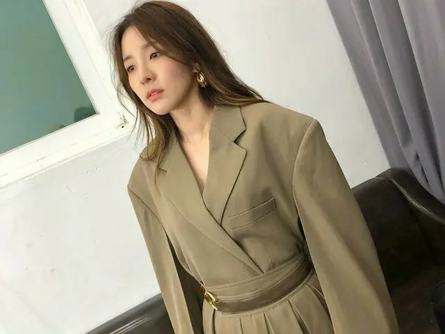 【g公式】2NE1 出身 DARA、写真公開。