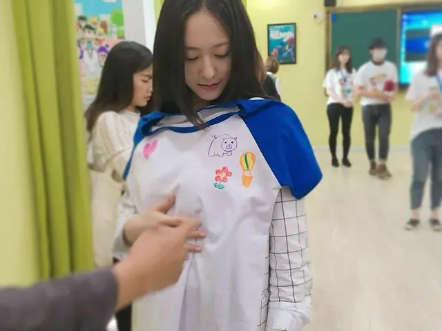 【g公式】f(x) クリスタル、写真公開。
