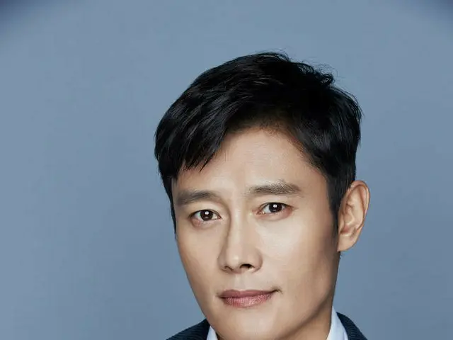 俳優イ・ビョンホン、映画「南山の部長たち」出演を前向きに検討中。