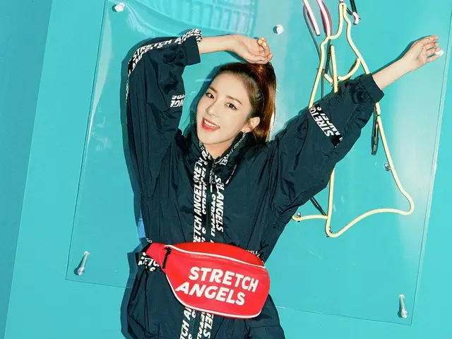 【g公式】2NE1 出身 DARA、写真公開。