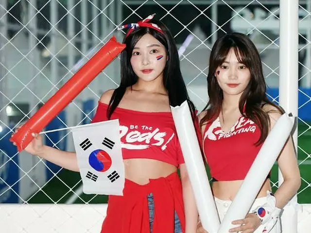 DIA ジュウン＆ジェニ、ロシアW杯韓国VSスウェーデンの試合を観戦