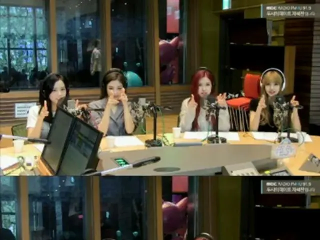 ラジオ出演のBLACKPINK、チャート順位について本音明かす