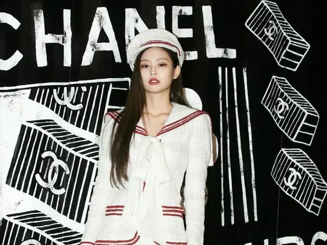 BLACKPINK JENNIE、シャネル・パリ-ハンブルク工房コレクションポップアップストアオープン式に出席