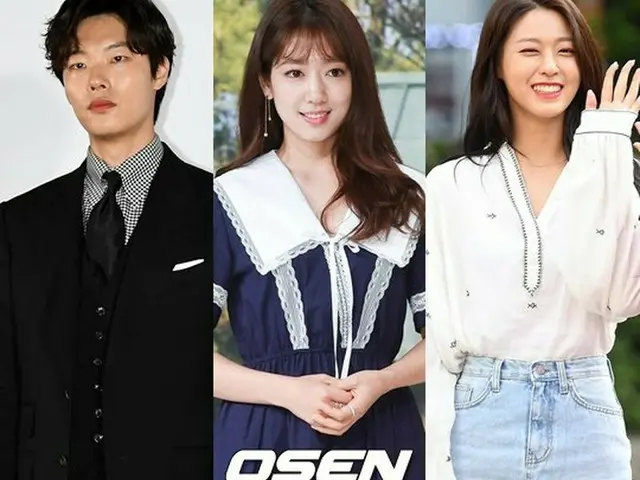 俳優リュ・ジュンヨル、チョン・ヘイン、AOA ソリョンら多くのスターがW杯韓国代表の劇的勝利に歓喜