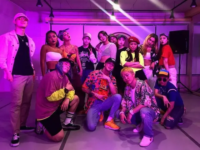 【G公式】VIXX Ravi、新プロジェクトの記念写真。