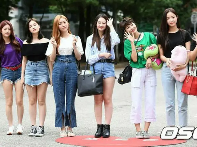 MOMOLAND、「ミュージックバンク」リハーサルへ