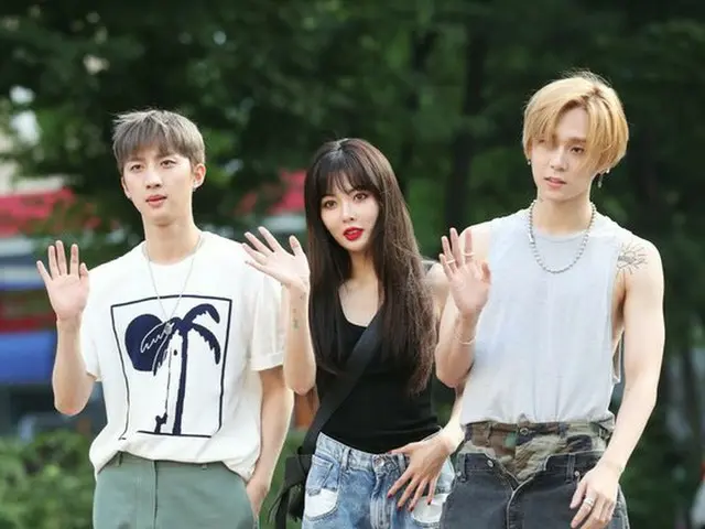 HyunA+Pentagon=Triple H、ミュージックバンク出勤中