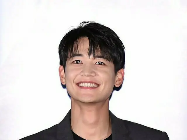 SHINee ミンホ、映画「人狼」のメディア試写会に出席