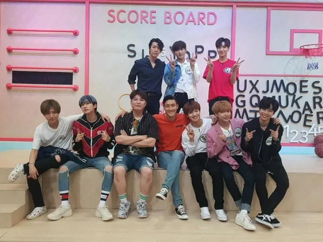 【T公式】チョン・セウン、SUPER JUNIOR 先輩たちとの写真を公開。