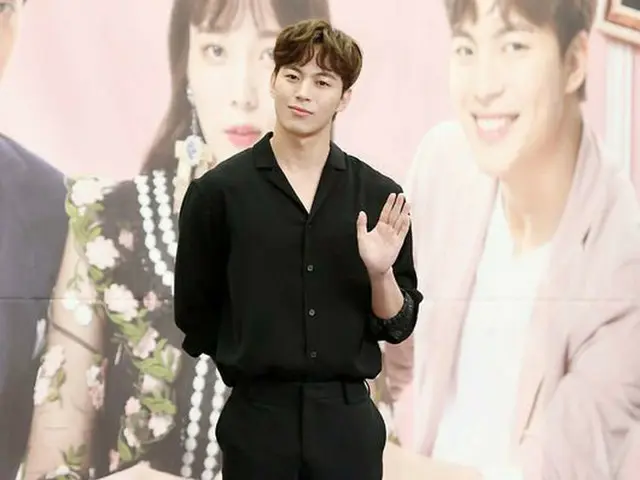 VIXX ホンビン、MBN新水木ドラマ「魔女の愛」制作発表会に出席