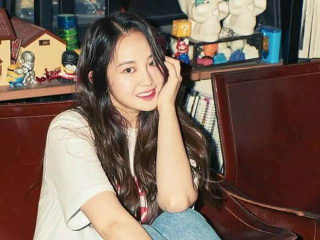 MOMOLAND、画報公開