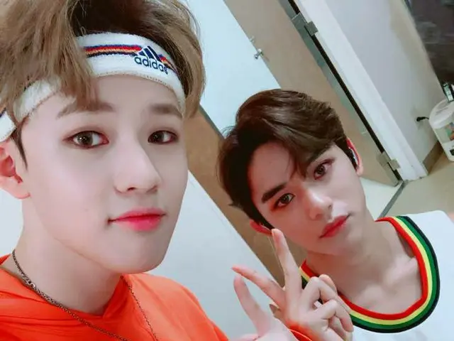 【T公式】NCT、ロロと兄ちゃんたちとの大阪での写真を公開。