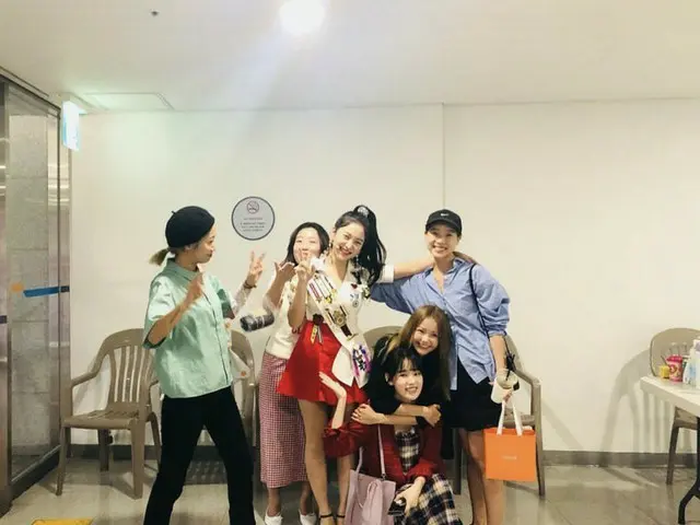 Red Velvet イェリ、幅広い交友関係