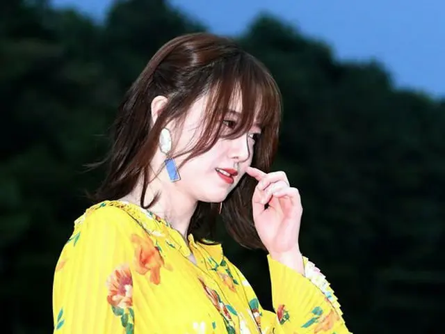 女優ク・ヘソン、レッドカーペット行事中