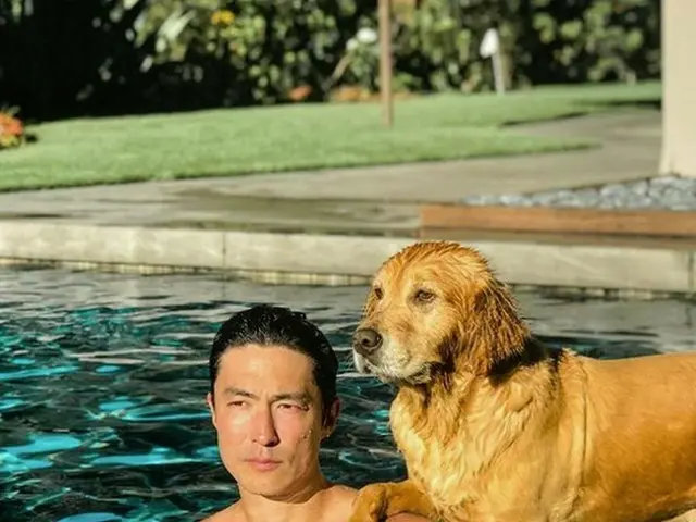 俳優ダニエル・ヘニー、SNS更新