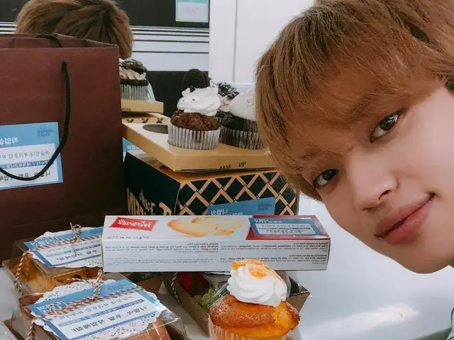 【G公式】TEENTOP ニエル、ファンからの差し入れ物を公開。