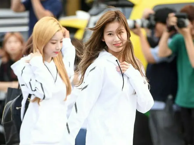 TWICE サナ＆ダヒョン、MBCチュソク特集「2018アイドルスター陸上選手権大会」の収録に出席