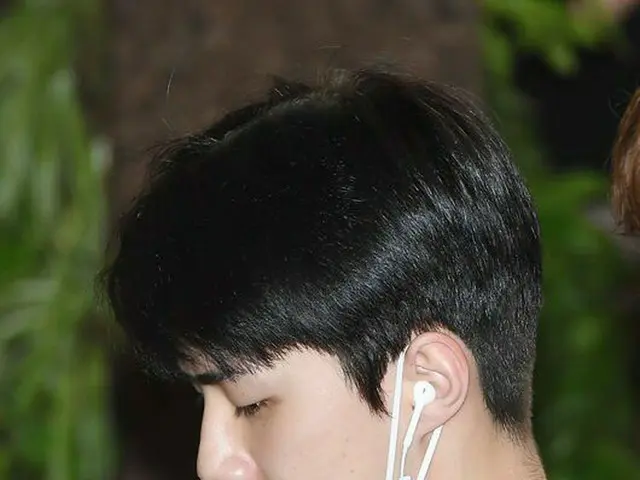 EXO Sehun、出国中