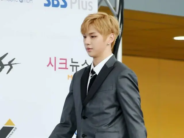 Wanna One カン・ダニエル、「2018 SORIBADA BEST K-MUSIC AWARDS」ブルーカーペットに登場