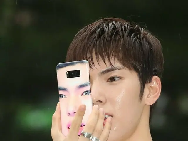 IMFACT、次世代スマホの新しい機能。