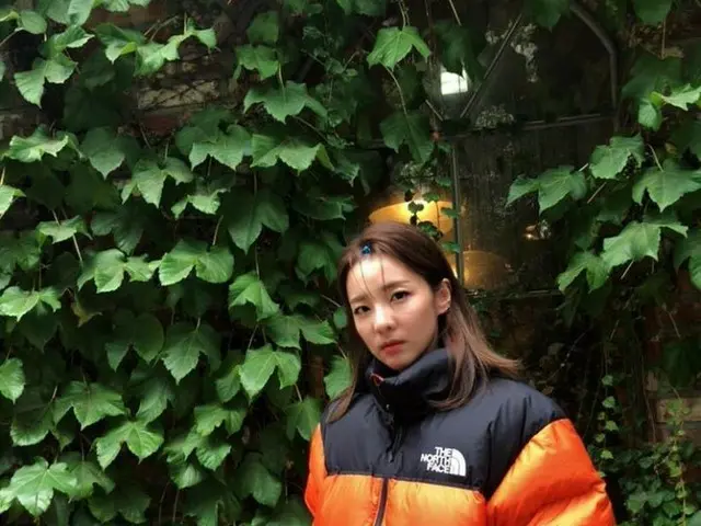 【g公式】2NE1 出身DARA、SNS更新。