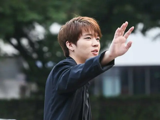 INFINITE ウヒョン、KBS2「ミュージックバンク」リハーサルへ出勤中