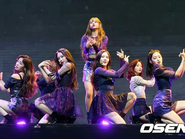OH MY GIRL、6thミニアルバム「Remember me」発売記念ショーケース
