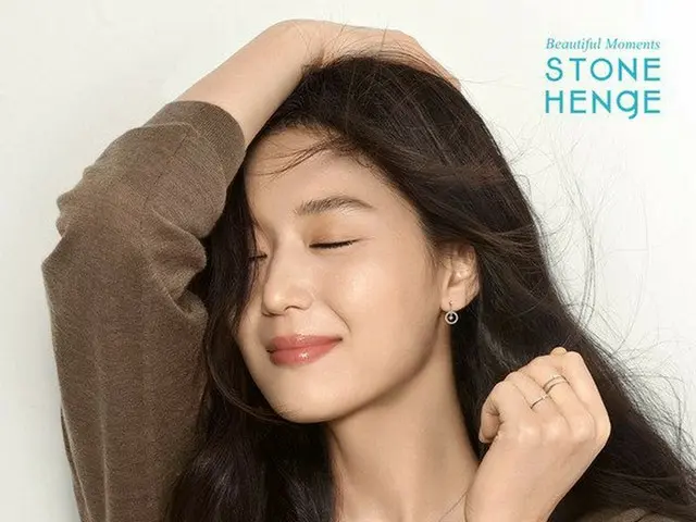 女優チョン・ジヒョン、画報公開
