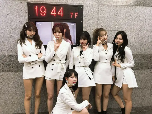 【t公式】GFRIEND、写真を公開。