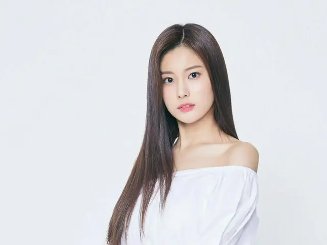 IZONE、公式プロフィール写真が続々公開。