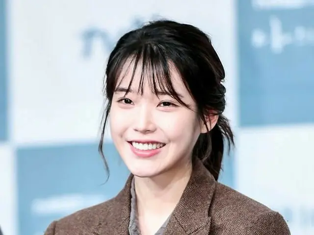 IU(アイユー)、アジアコンサートを確定したのに続き、ファンクラブ名義で1億ウォン(約1000万円)を寄付