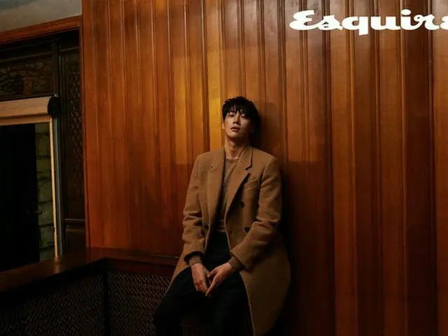 俳優キム・ヨングァン、画報公開