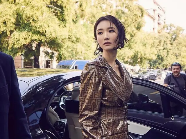 【g公式】女優コ・ジュンヒ、写真を公開～その2。