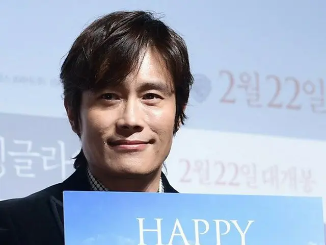 俳優イ・ビョンホン、映画「シングルライダー」の制作報告会に出席。