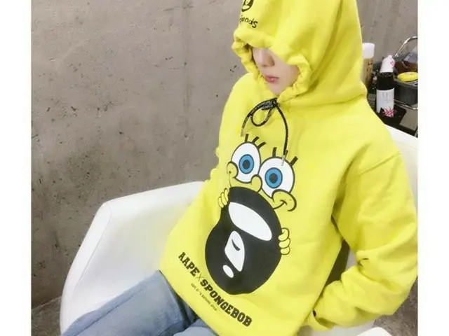 2NE1 出身ダラ、目を開けたまま睡眠中。